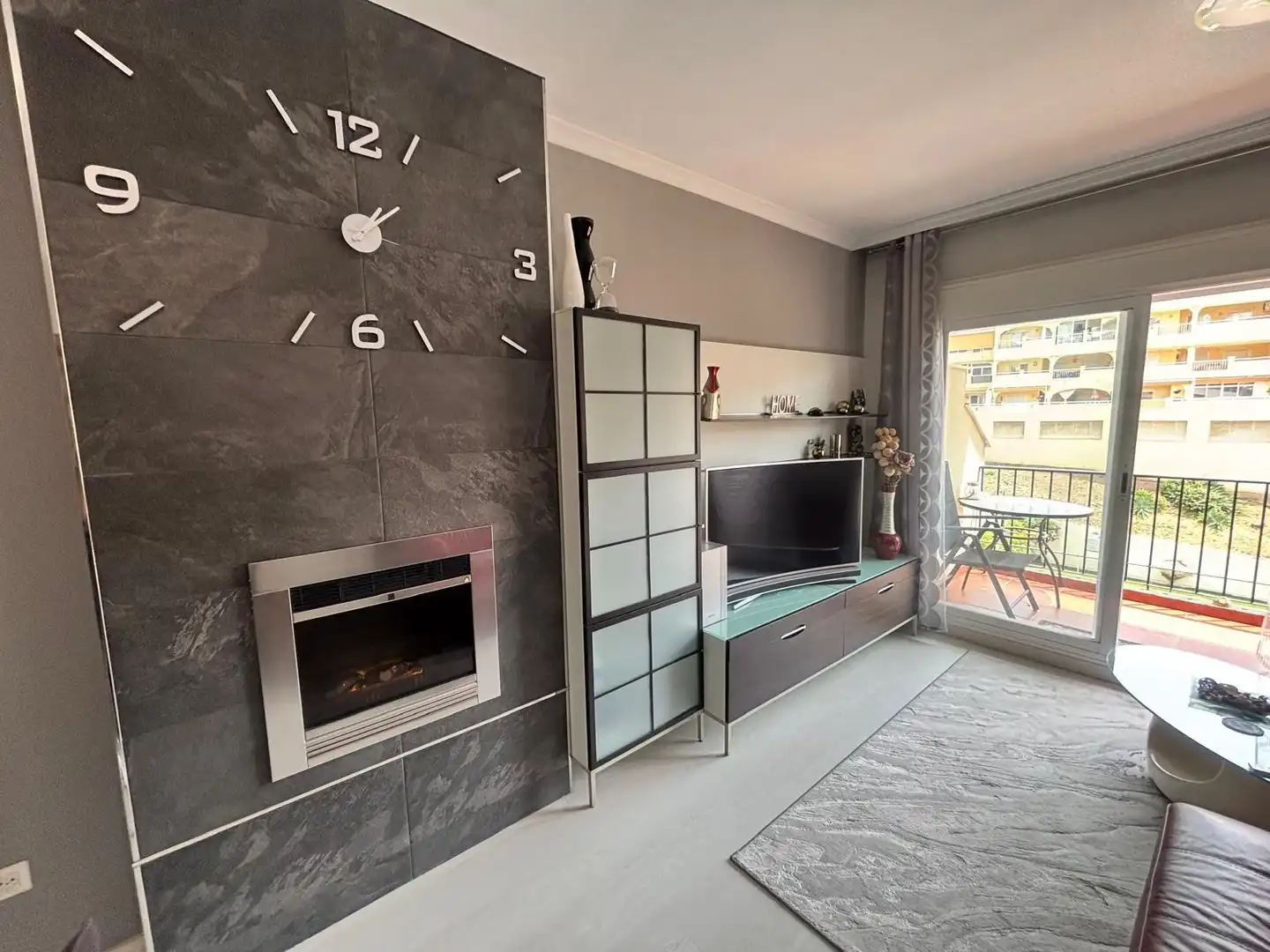 Sala de estar de Apartamento en venta en Benalmádena con Aire acondicionado, Calefacción y Jardín privado