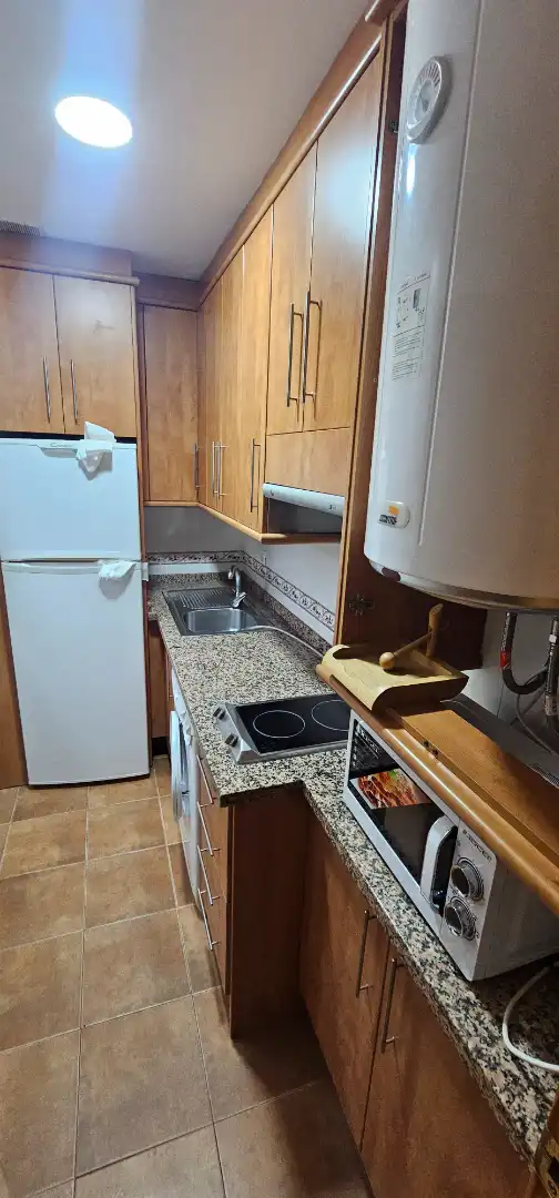 Kitchen of Flat for rent in Maracena  with Air Conditioner, Furnished and Washing machine