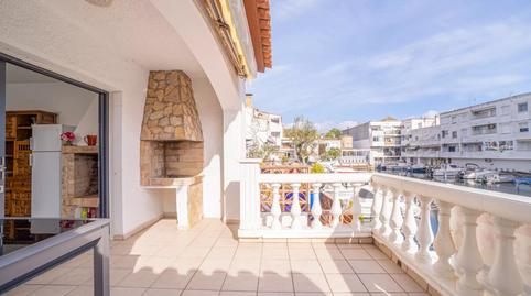 Photo 3 of Single-family semi-detached for sale in Carrer Alberes/port Mistral, Alberes, Empuriabrava