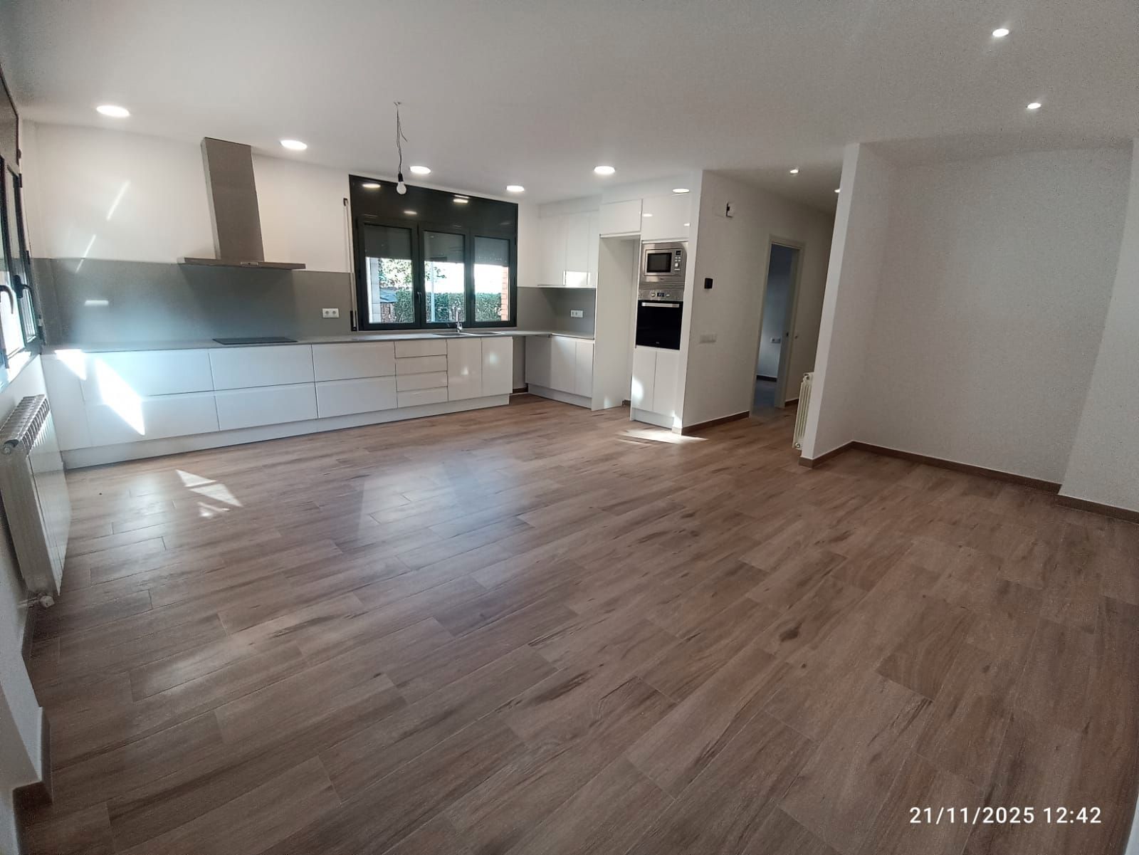 Kitchen of Flat for sale in Avià  with Air Conditioner, Heating and Balcony