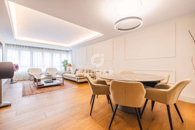 Piso en Venta en Ibiza de Madrid