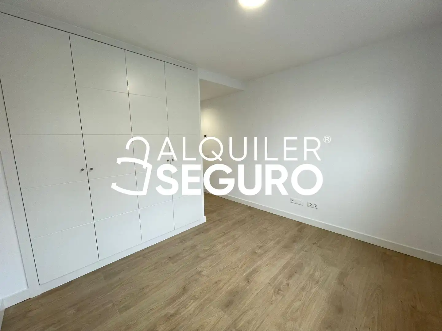 Bedroom of Flat for rent in Latina