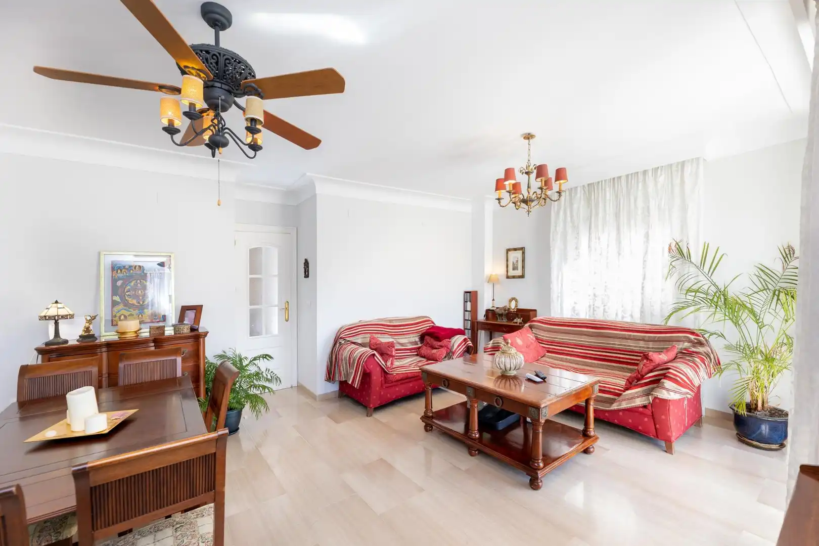 Maison avec terrasse à vendre à Genil, imagen 2