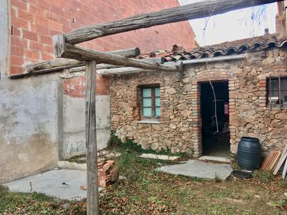 Vista exterior de Casa adosada en venda en Sant Hilari Sacalm