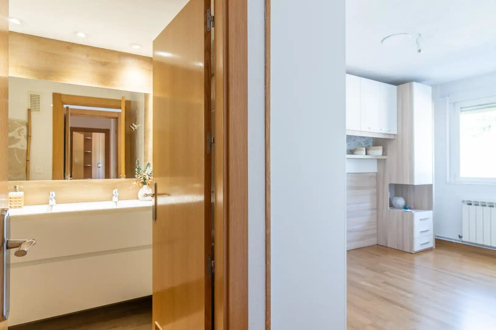 Flat for sale in Calle del Lago, Mendillorri