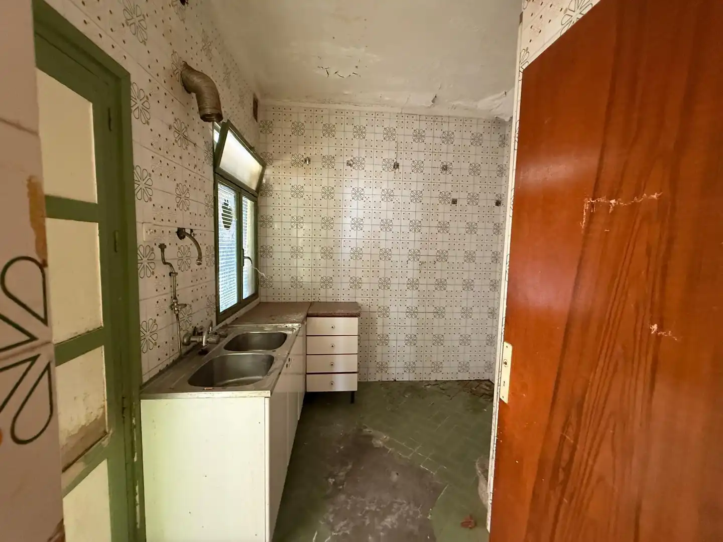 Casa adosada en venda a Benaoján