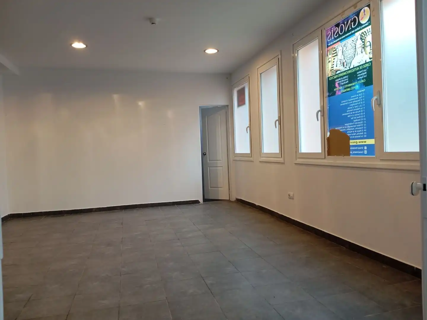 Commercial properties for sale in Orkoien  with Air Conditioner and Alarm