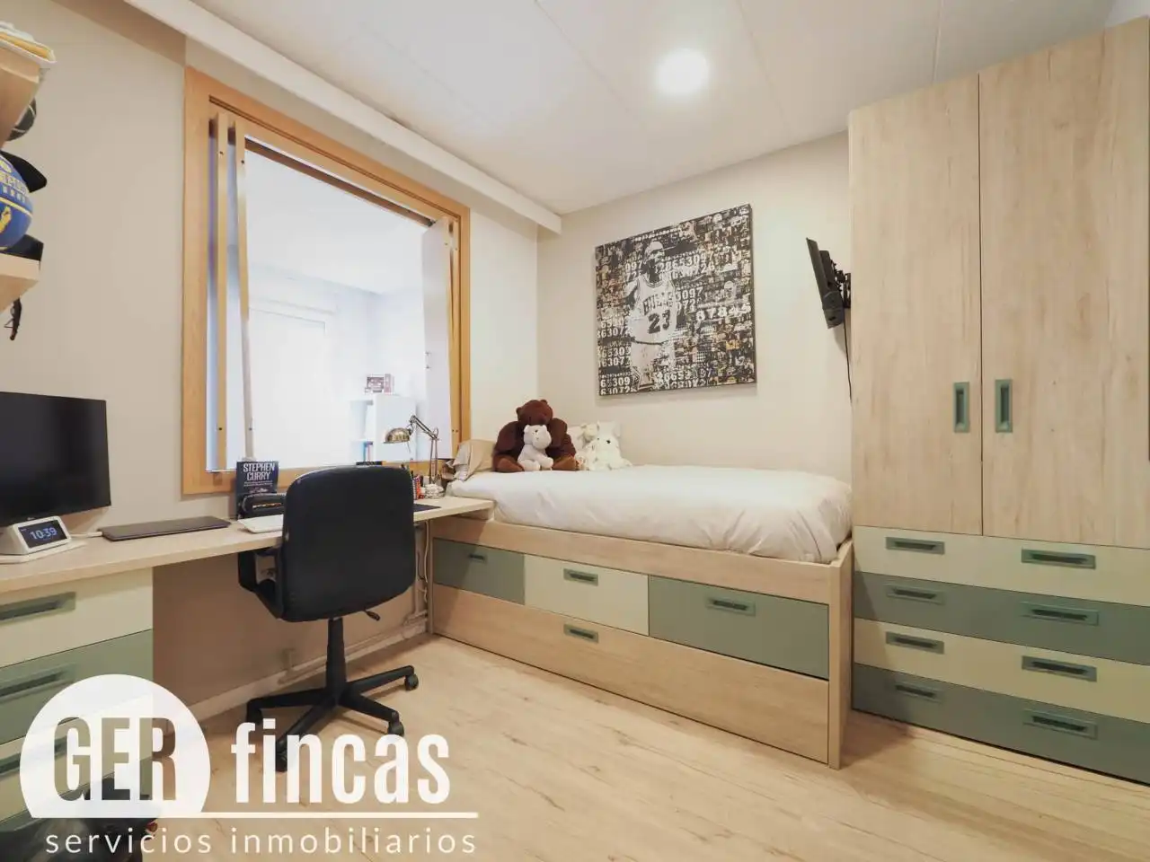 Flat with balcony for sale in Calle Travessera, imagen 30
