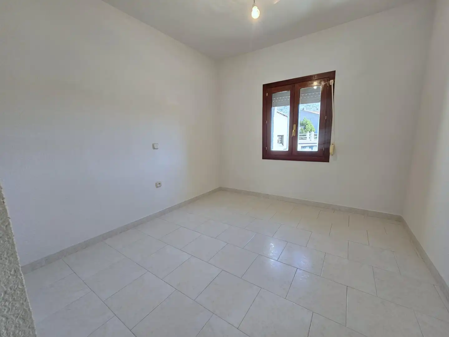 Dormitori de Casa o xalet en venda en Navarredondilla amb Traster i Moblat