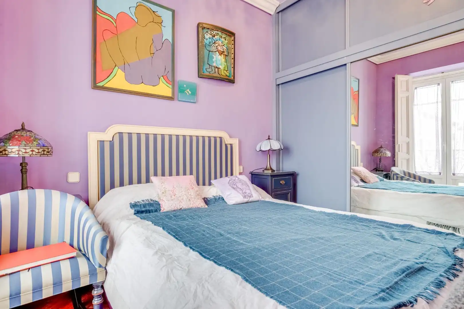 Dormitori de Apartament de lloguer en Madrid amb Calefacció, Parquet i Balcó