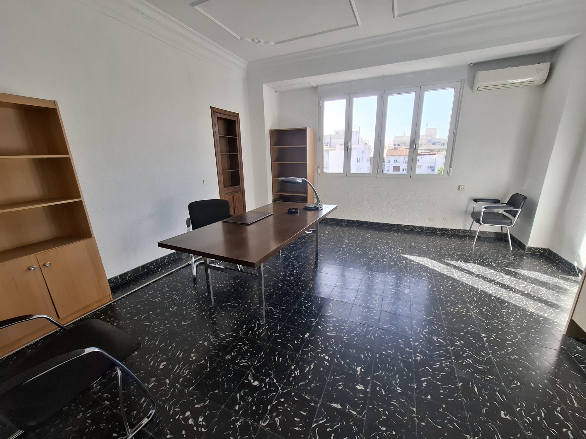 Office to rent in Gran Vía de Ramón y Cajal, Arrancapins