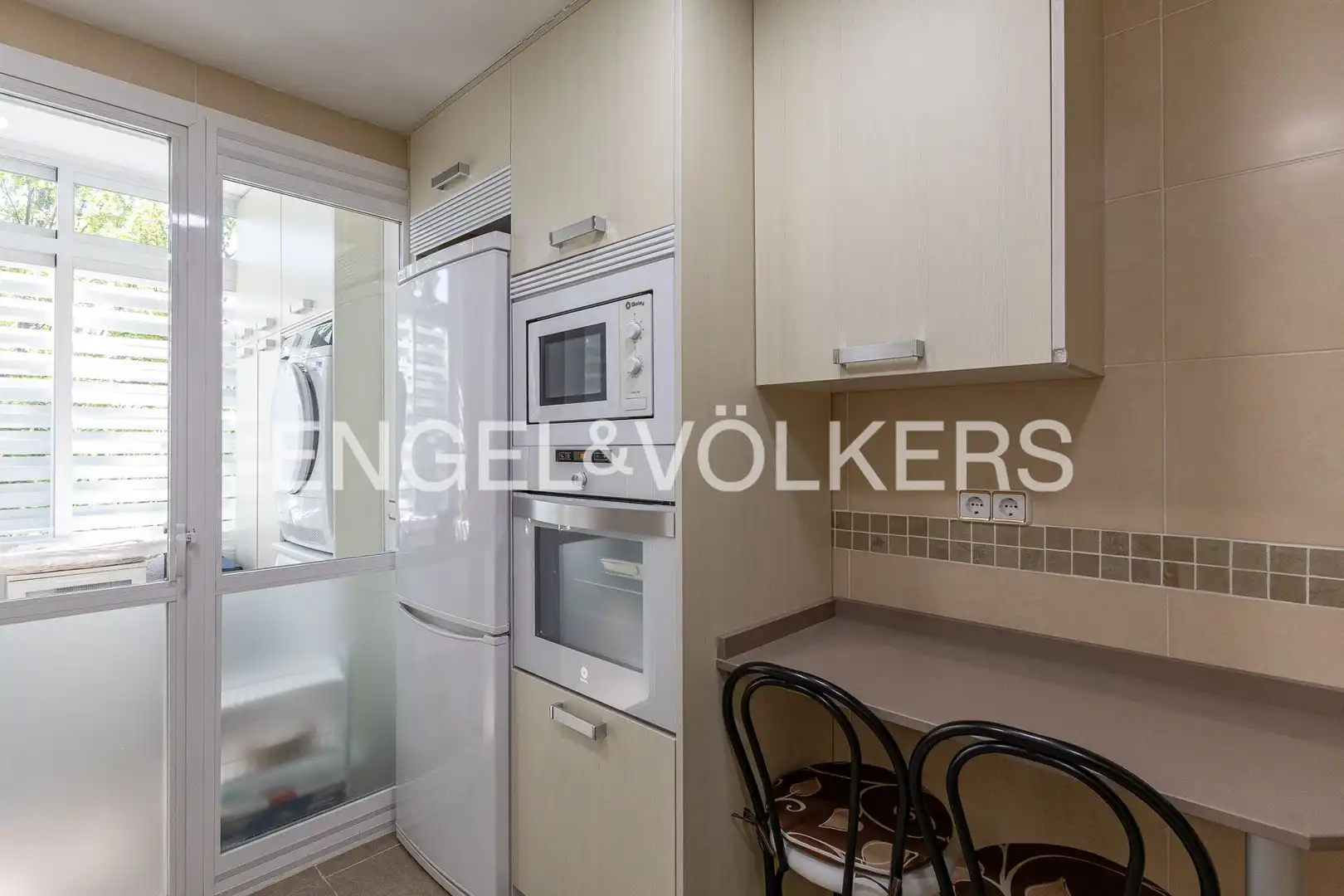 Kitchen of Attic for sale in Pozuelo de Alarcón  with Air Conditioner, Heating and Balcony