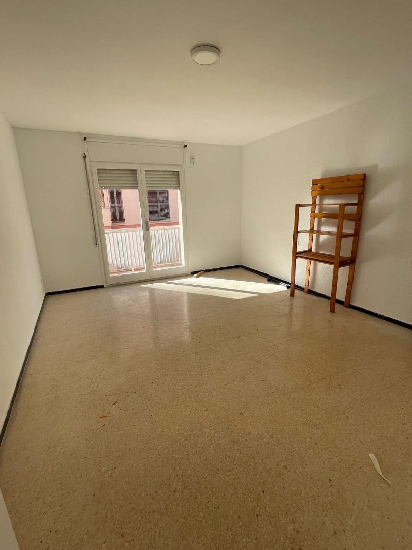 Sala d'estar de Pis en venda en Badalona amb Balcó