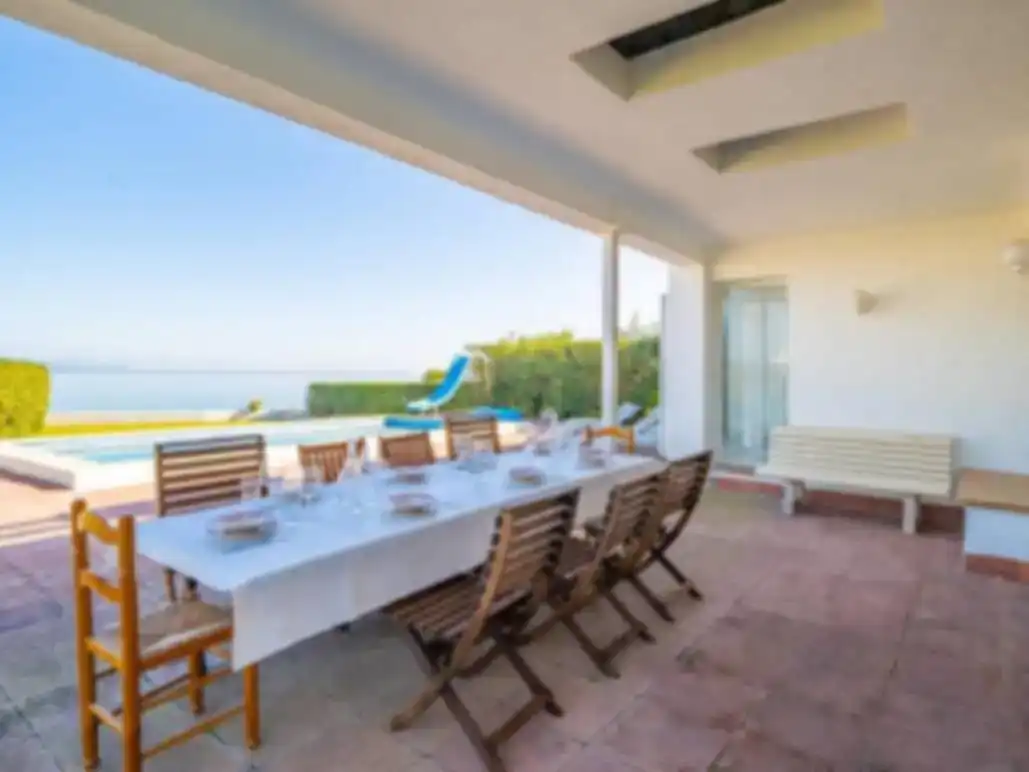 Terraza de Piso de alquiler en L'Escala con Aire acondicionado, Piscina y Amueblado