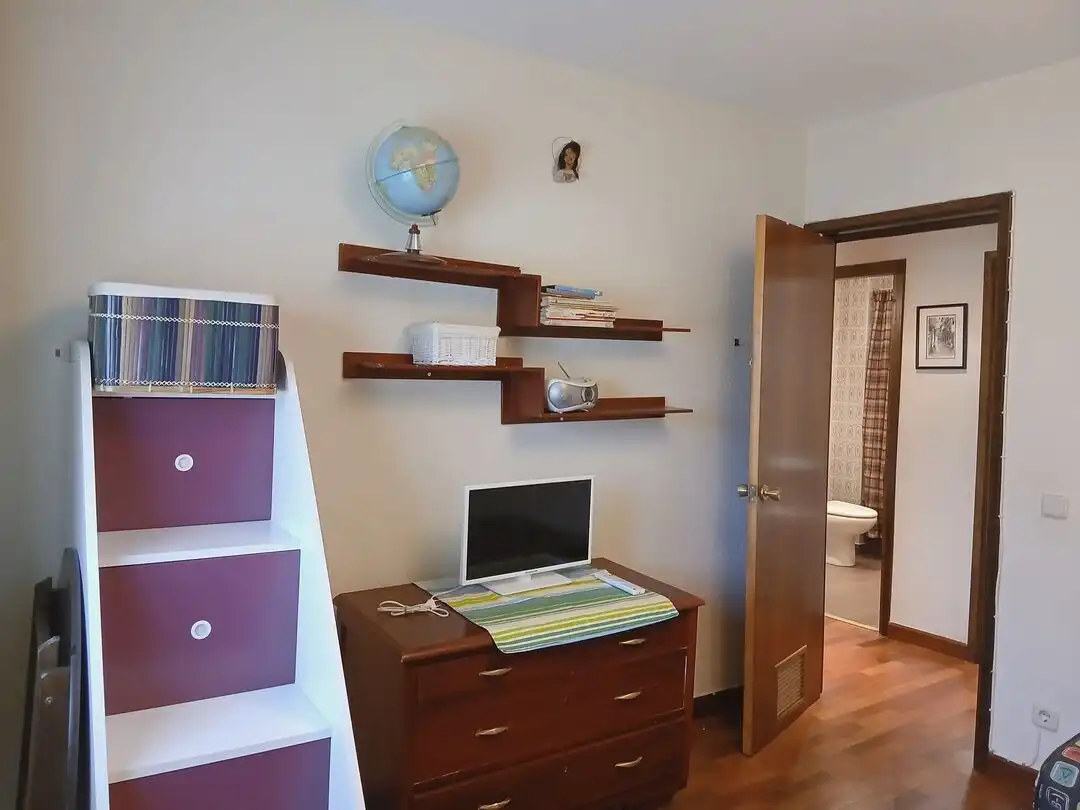 Schlafzimmer von Wohnung zum Verkauf in Ezcaray mit Heizung, Privatgarten und Terrasse