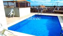 Swimming pool of Flat for sale in Cornellà de Llobregat  with Air Conditioner and Swimming Pool