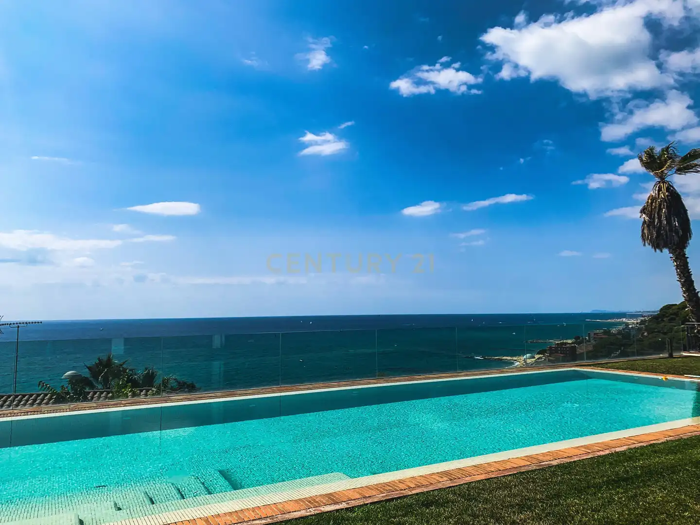 Piscina de Casa o chalet en venta en Arenys de Mar con Jardín privado
