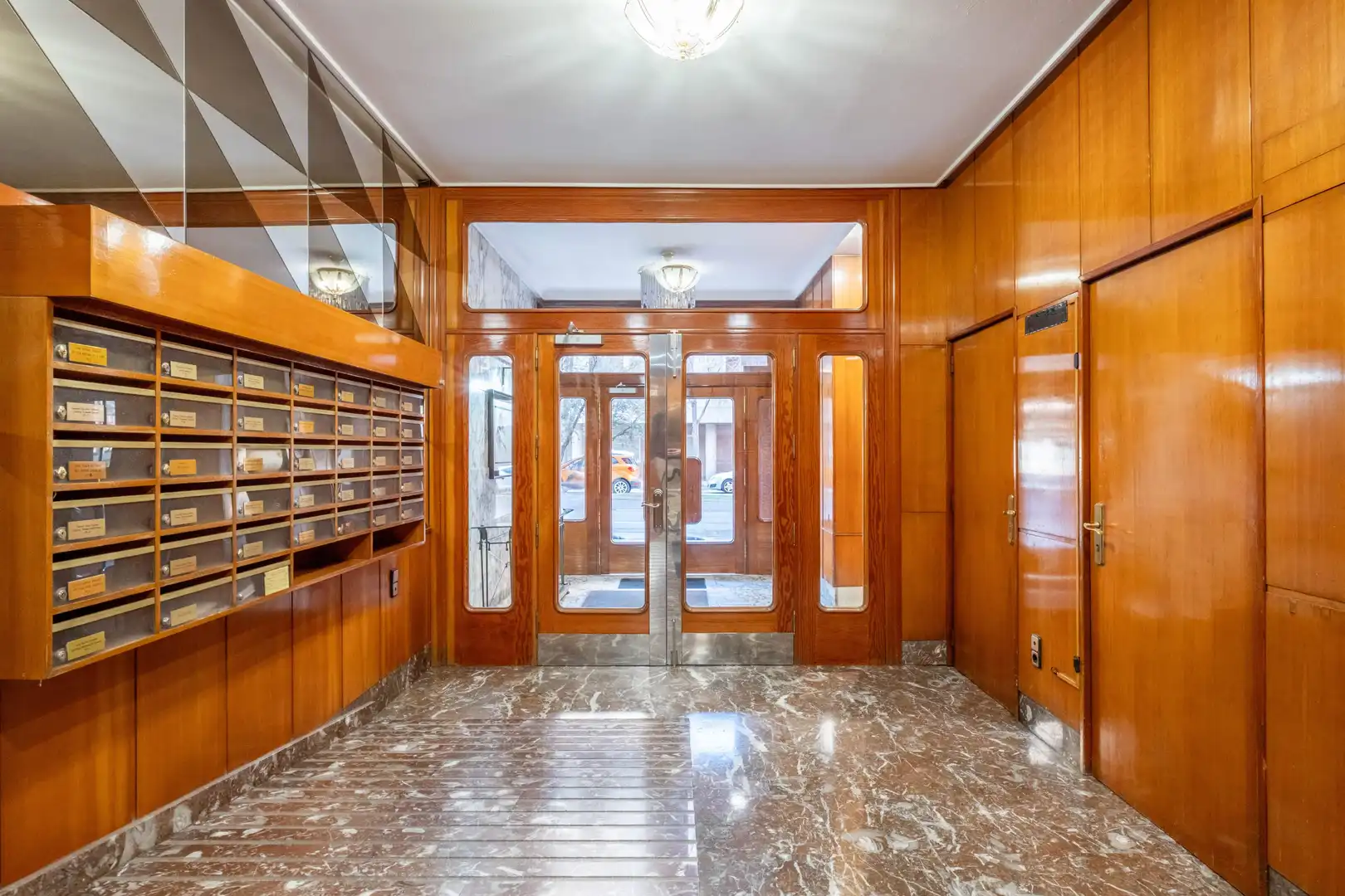 Flat for sale in Zaragoza  with Air Conditioner, Heating and Terrace