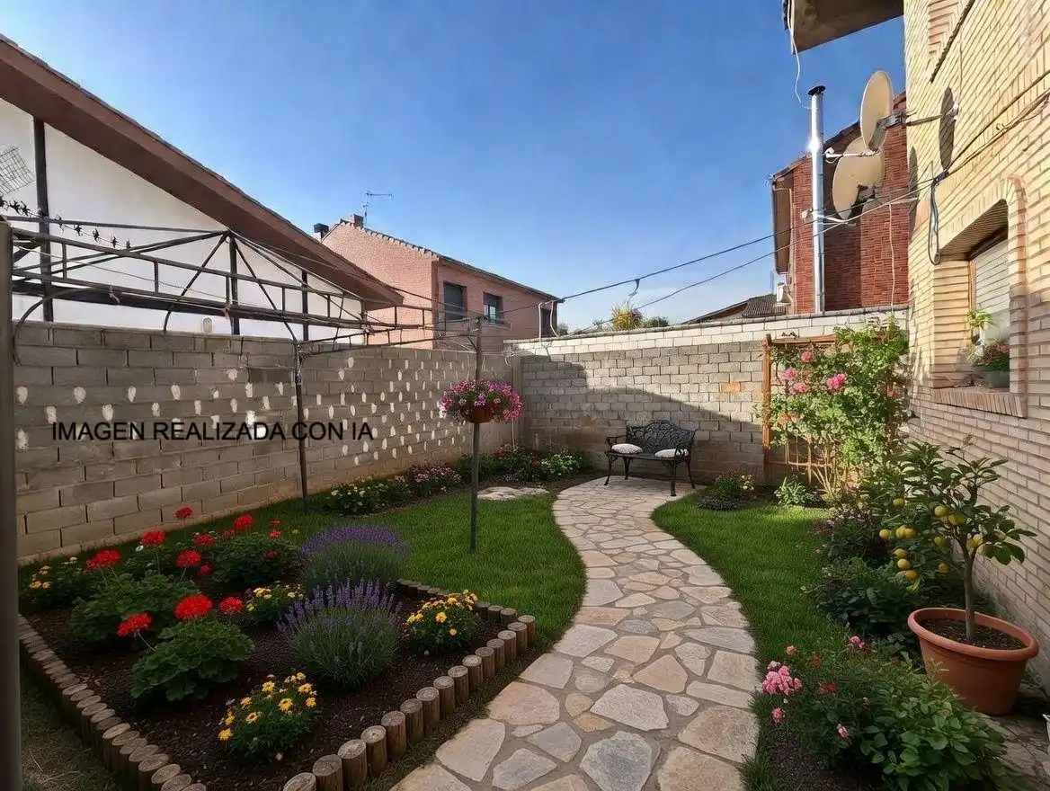 Jardín de Casa o chalet en venta en Castejón (Navarra) con Jardín privado, Trastero y Balcón