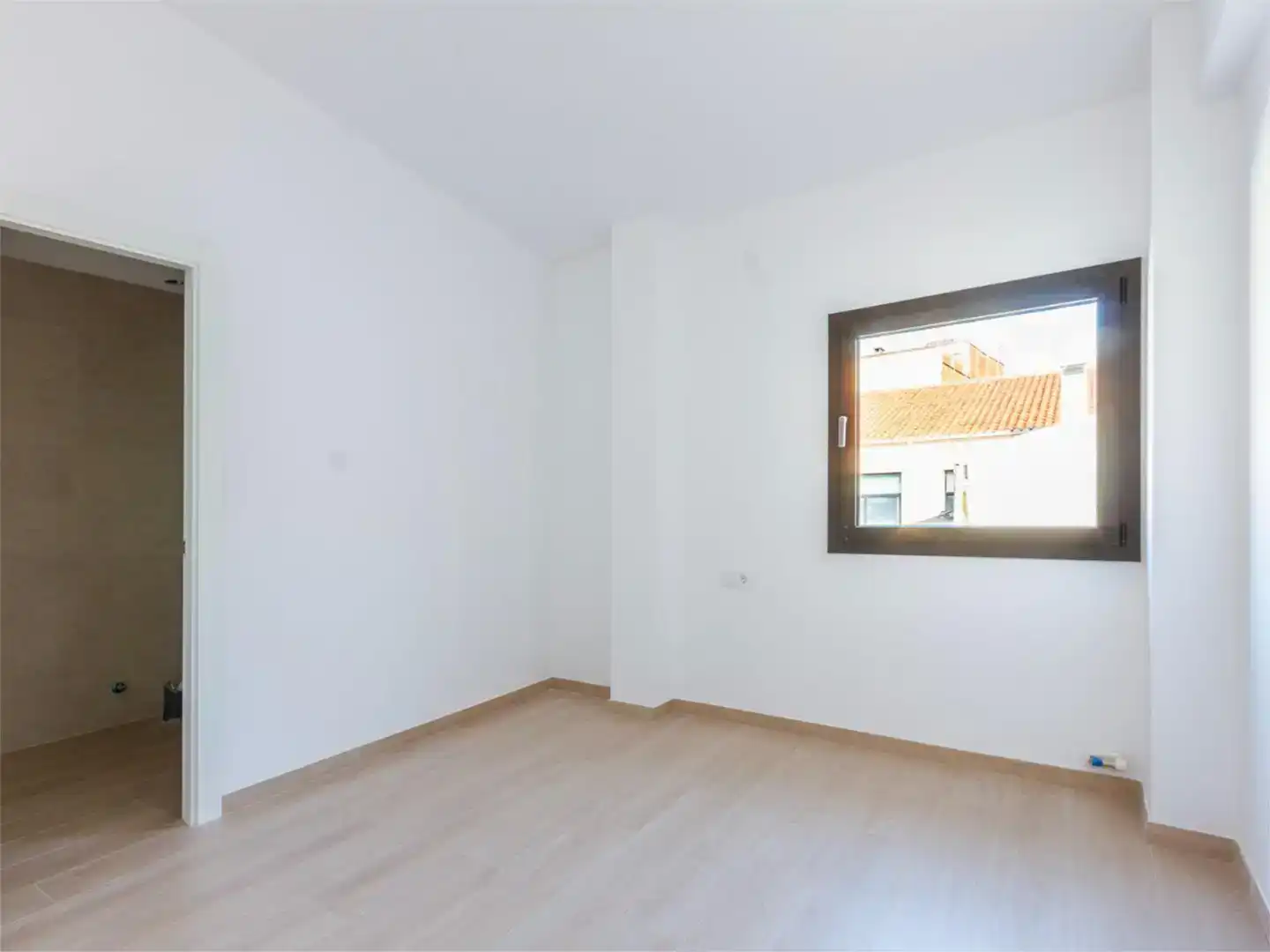Habitación de Casa adosada en venta en Terrassa