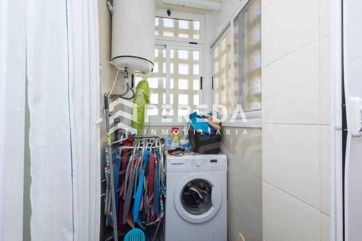 Bedroom of Apartments for sale in Roquetas de Mar  with Terrace, Furnished and Community pool
