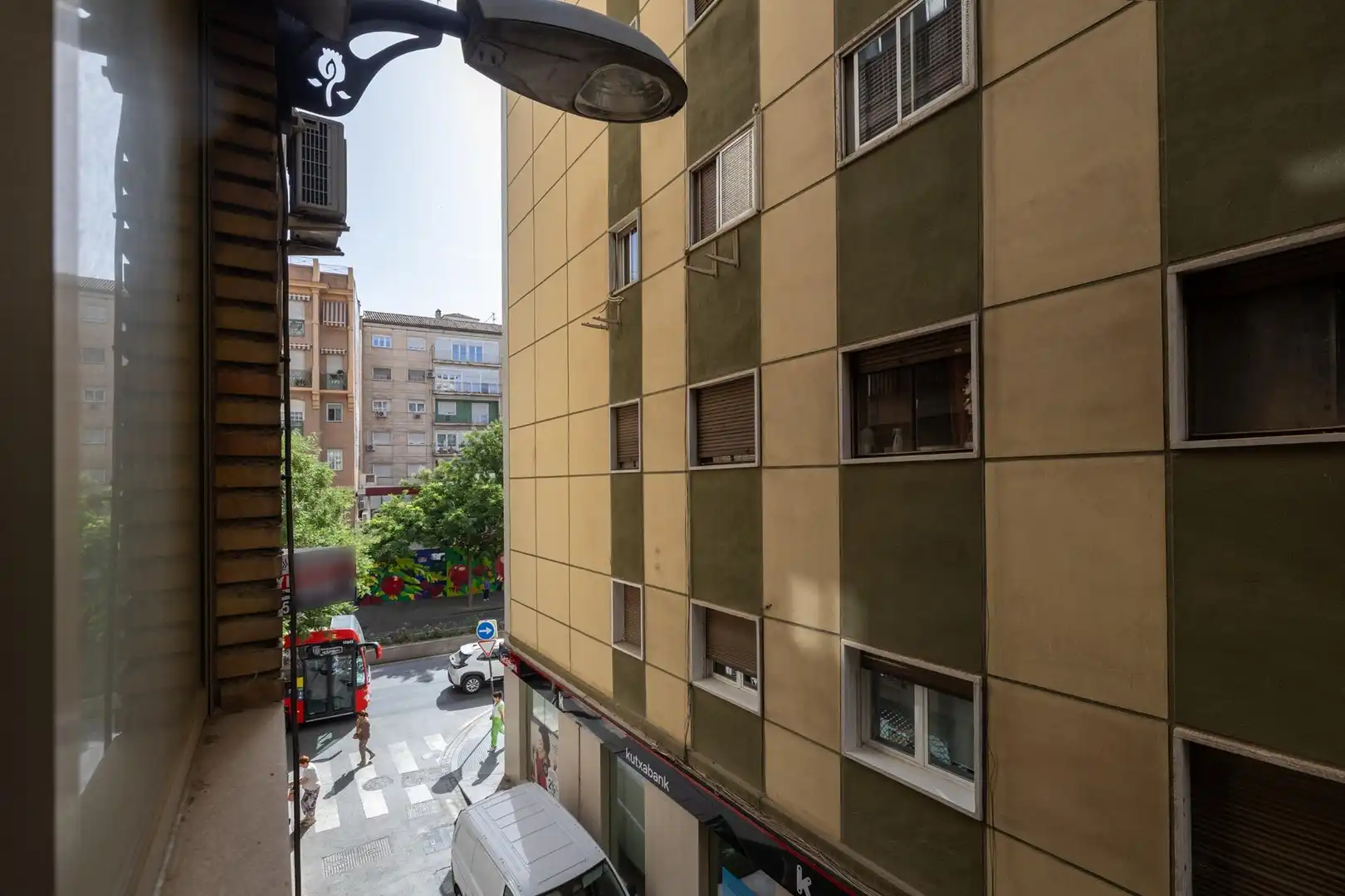 Vista exterior de Pis en venda en Granada amb Aire condicionat, Calefacció i Balcó