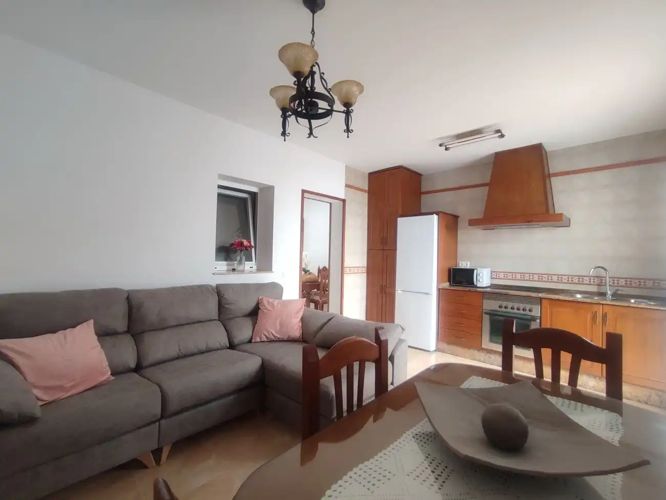Sala d'estar de Casa o xalet de lloguer en Conil de la Frontera amb Aire condicionat, Calefacció i Terrassa