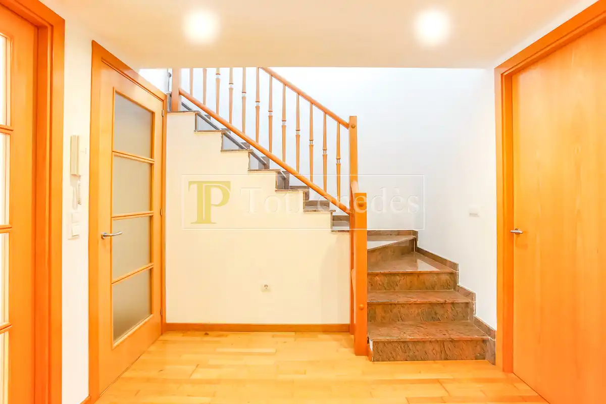 Detached homes for sale in Carrer del Carme, Avinyonet del Penedès