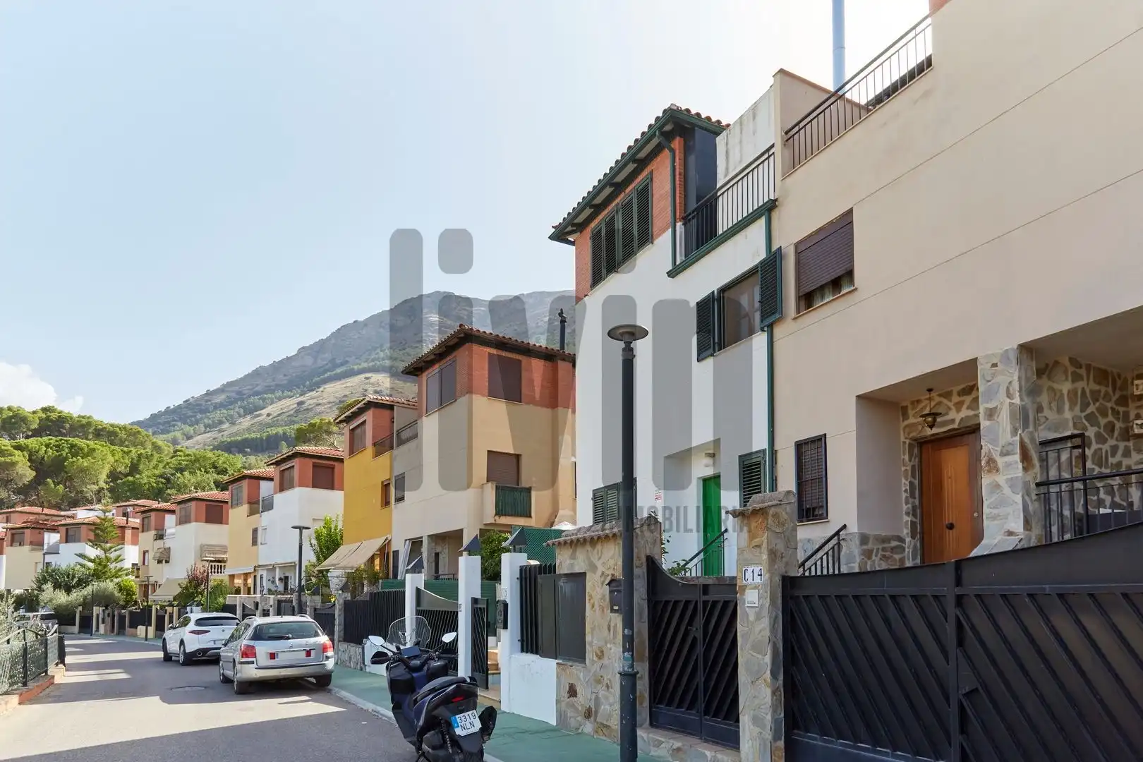 Exterior view of Houses for sale in Jaén  with Air Conditioner, Heating and Terrace