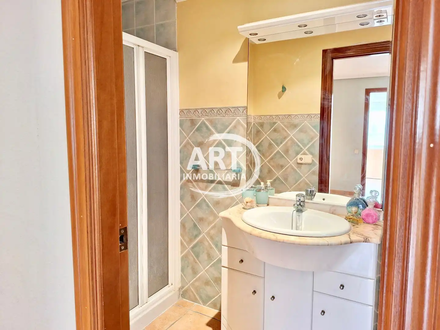 Bathroom of Flat for sale in Bétera  with Air Conditioner, Heating and Terrace
