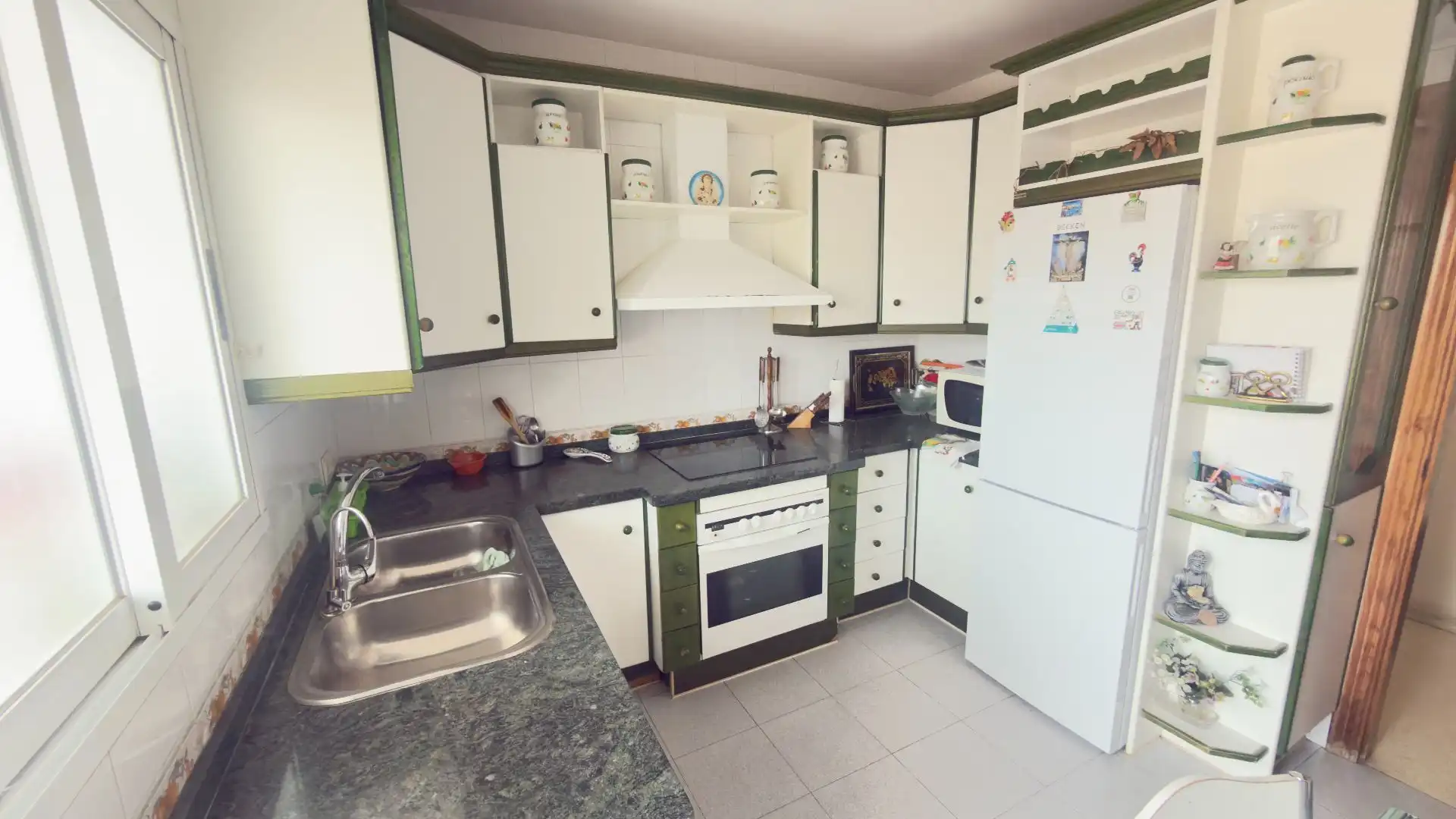 Cocina de Ático en venta en El Ejido con Aire acondicionado, Terraza y Trastero