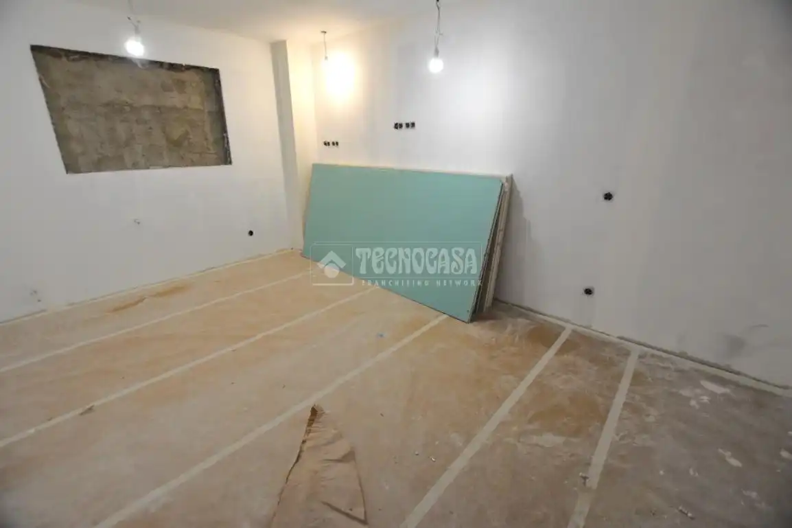 Premises for sale in Getafe  with Heating
