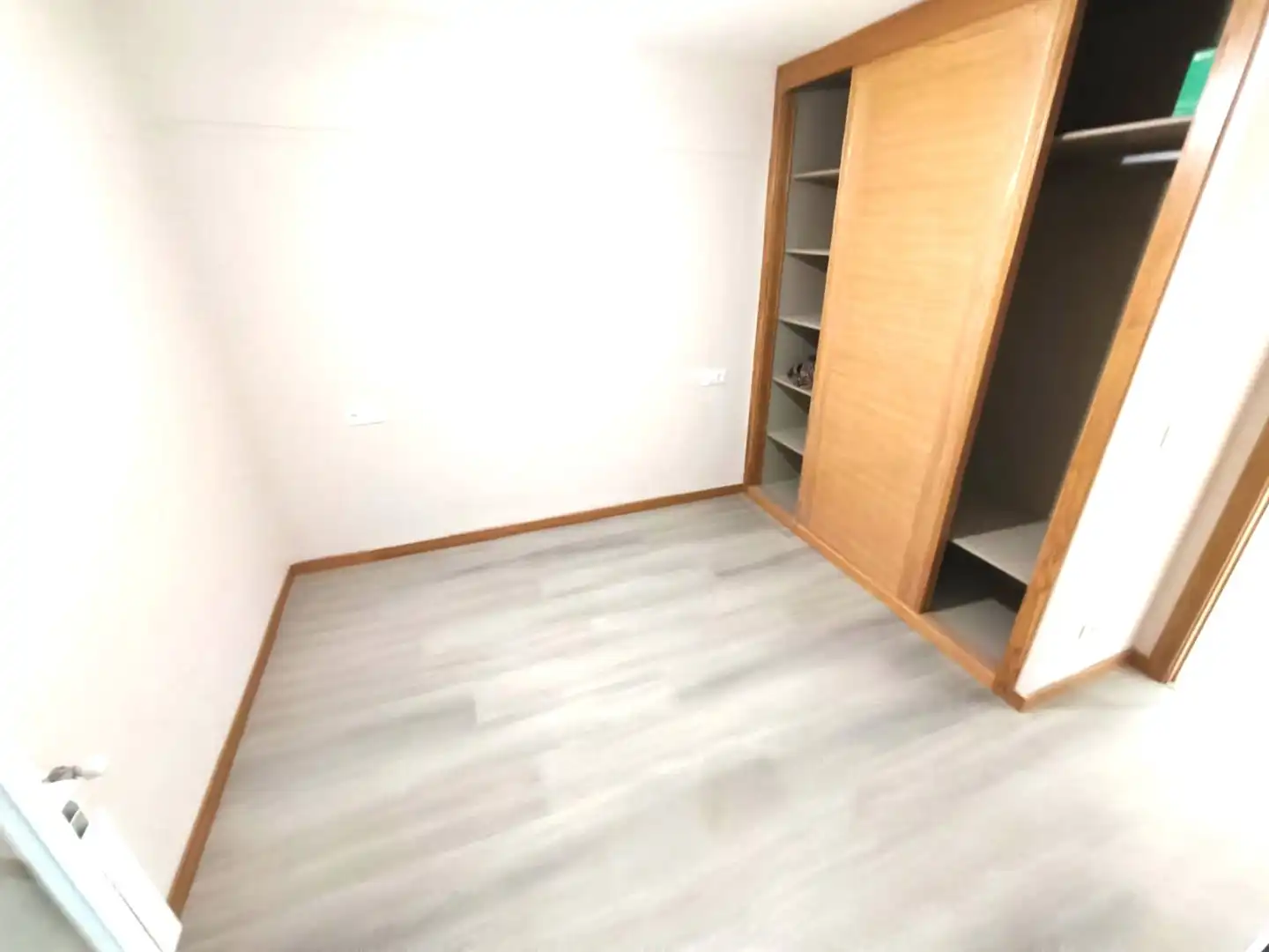 Flat for rent in Vigo   with Parquet flooring, Terrace and Storage room