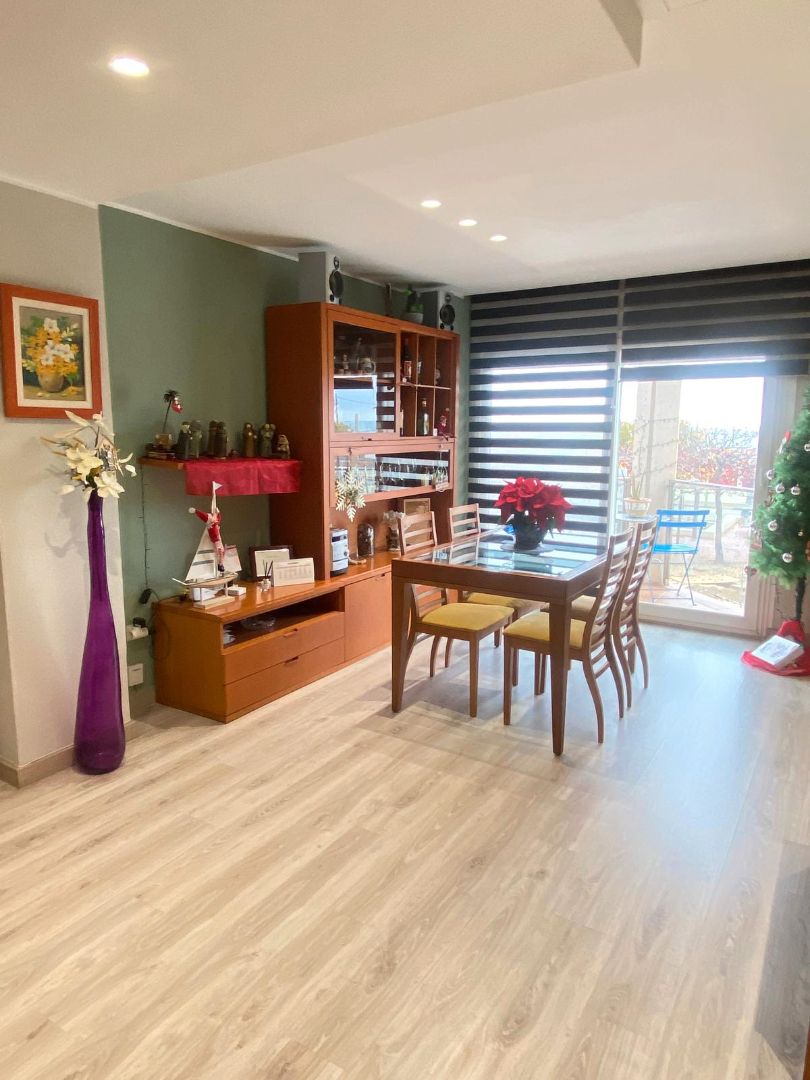 Dining room of Flat for sale in Montgat  with Air Conditioner, Heating and Parquet flooring