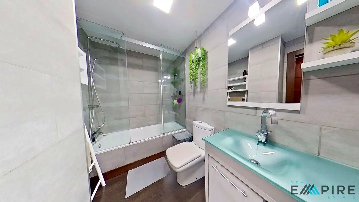 Piso en venta en Cristina Sánchez, Centro
