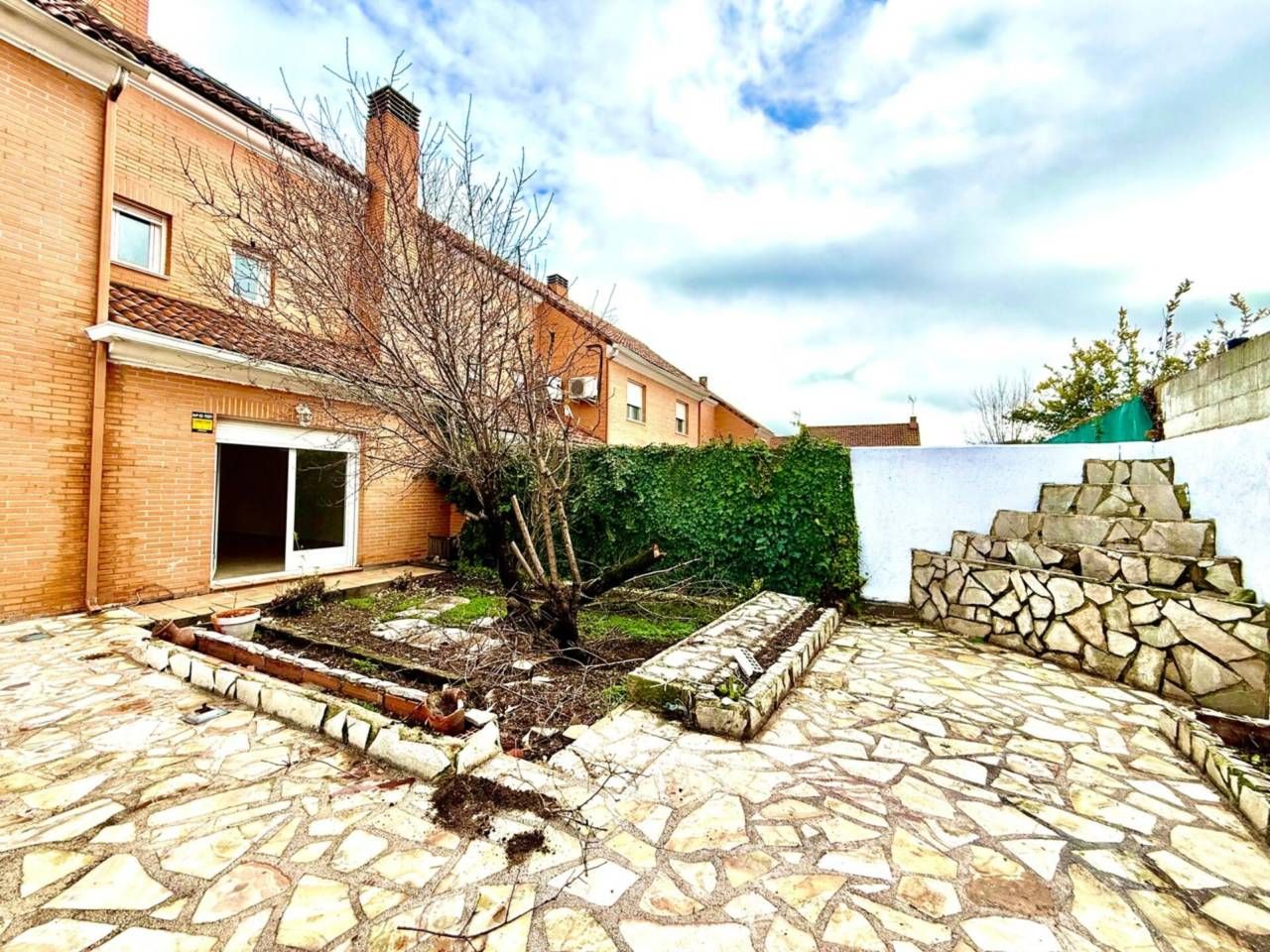 Single-family semi-detached for sale in Calle Islas Cíes, 7, Valle Grande