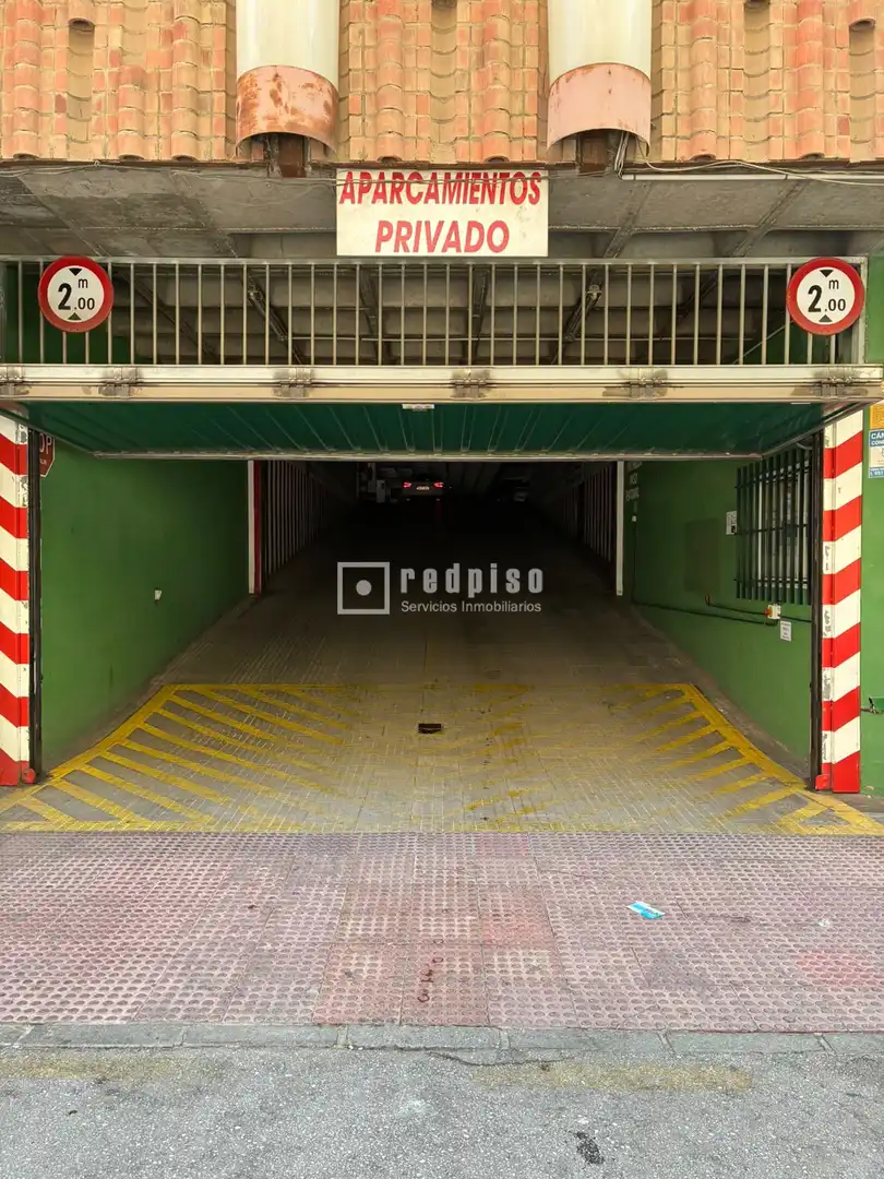 Parkplatz von Garage zur Miete in Málaga