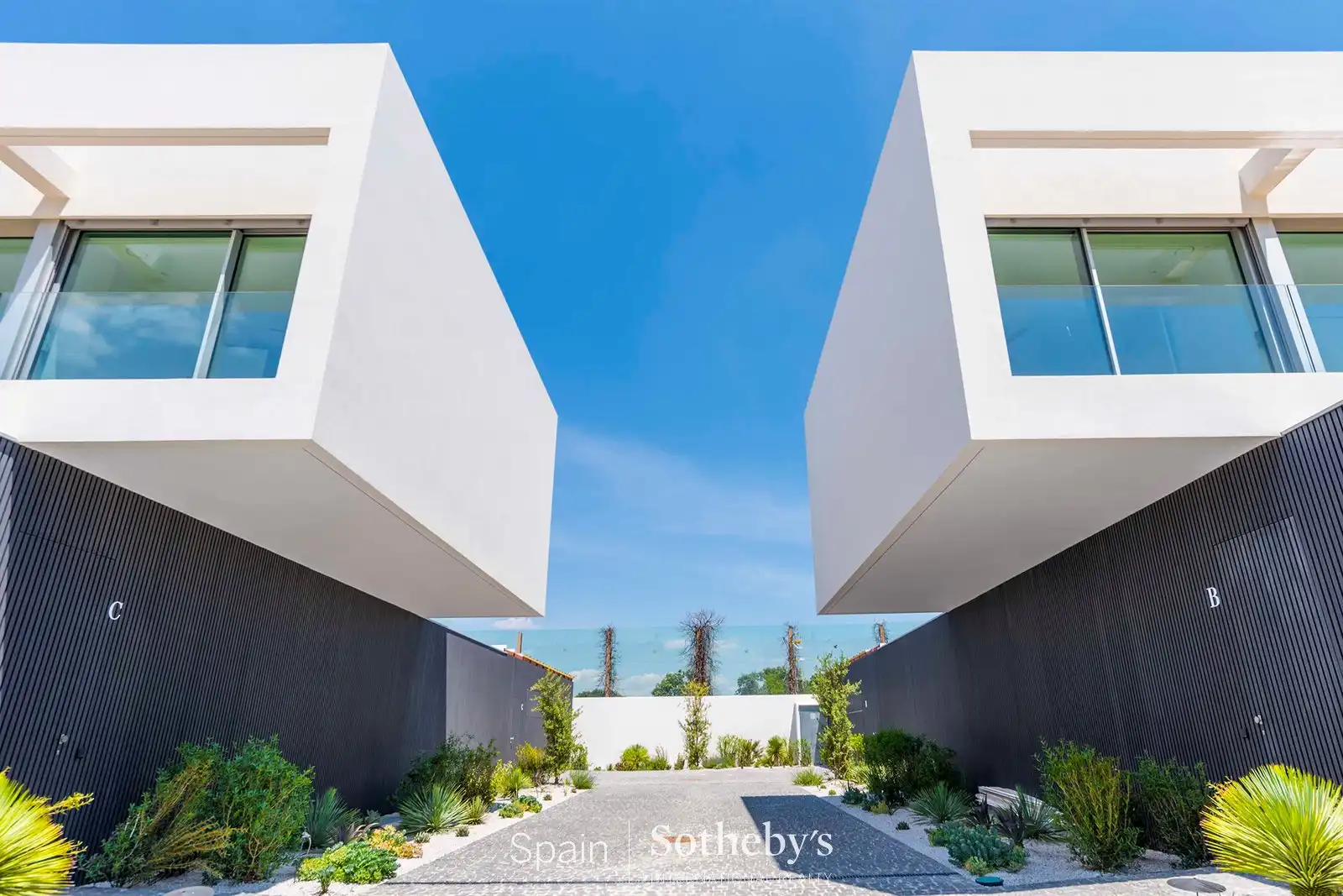Exterior view of Houses for rent in Madrid  with Air Conditioner, Heating and Private garden