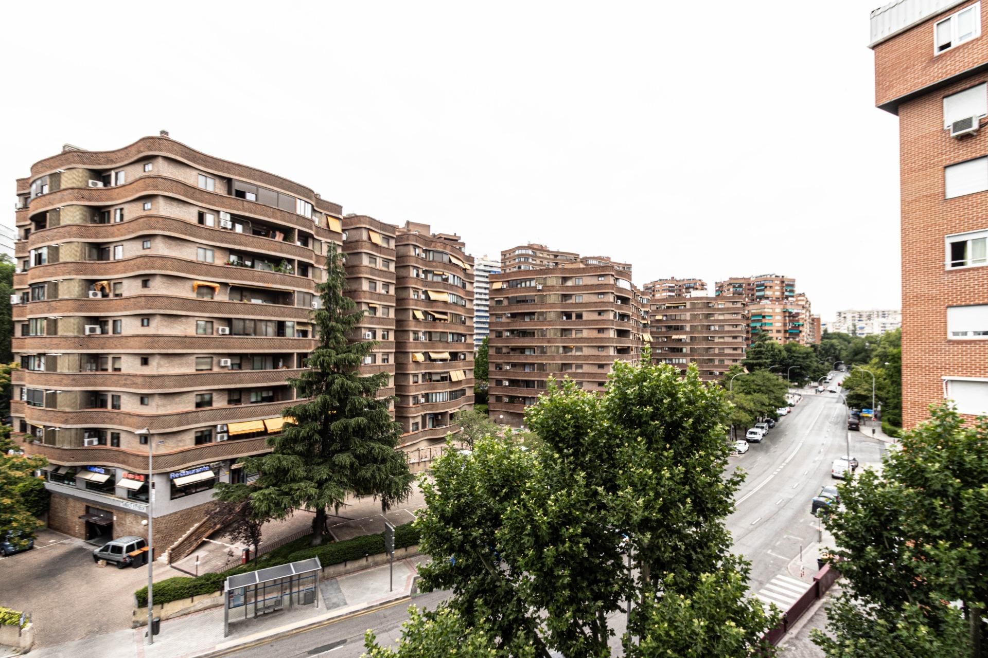 Vista exterior de Pis en venda en  Madrid Capital amb Aire condicionat i Calefacció
