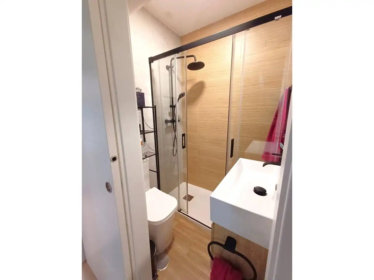 Baño de Piso en venta en Gibraleón con Trastero y Piscina comunitaria