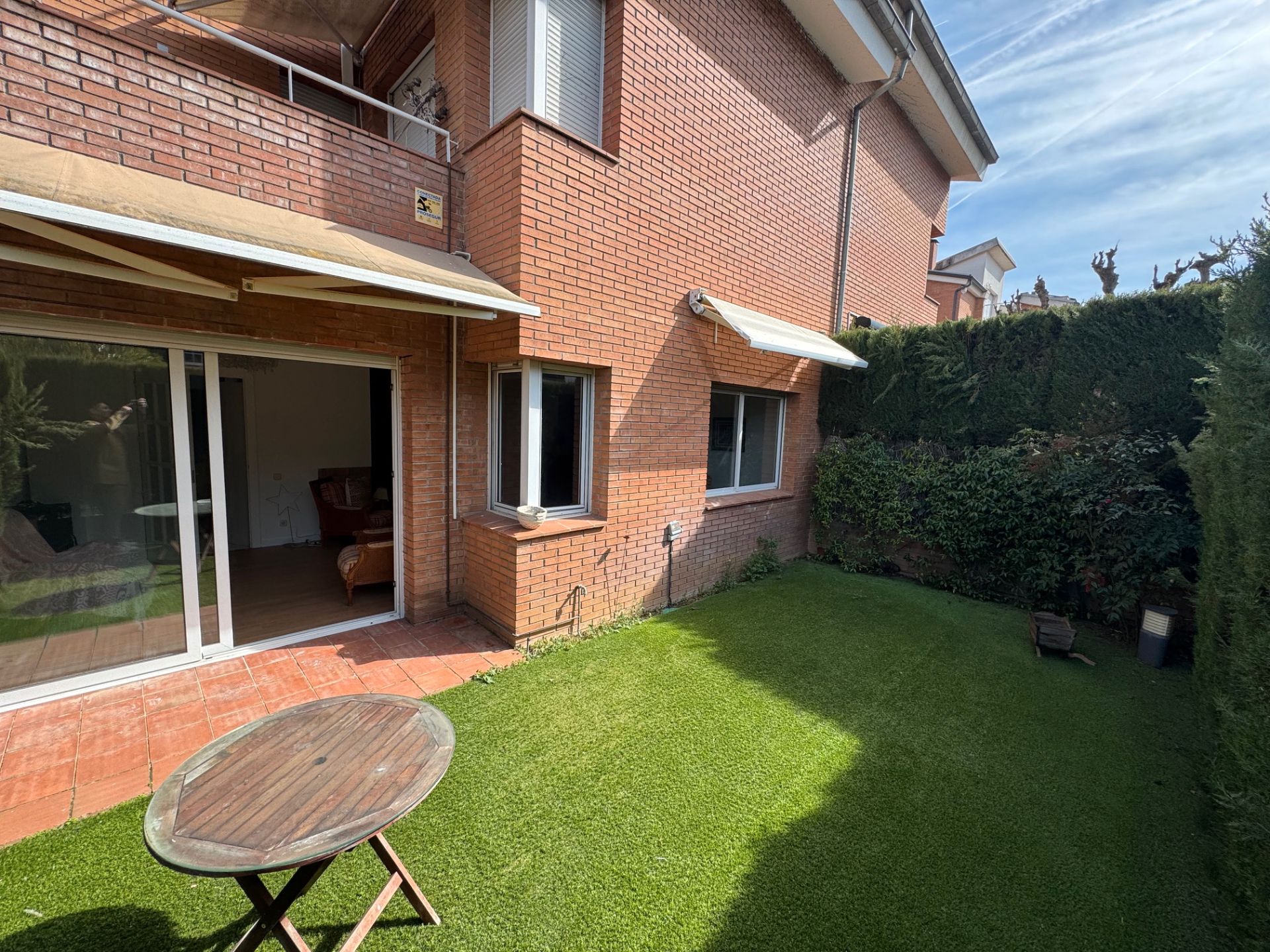 Garden of Single-family semi-detached for rent in Sant Cugat del Vallès  with Air Conditioner, Heating and Private garden