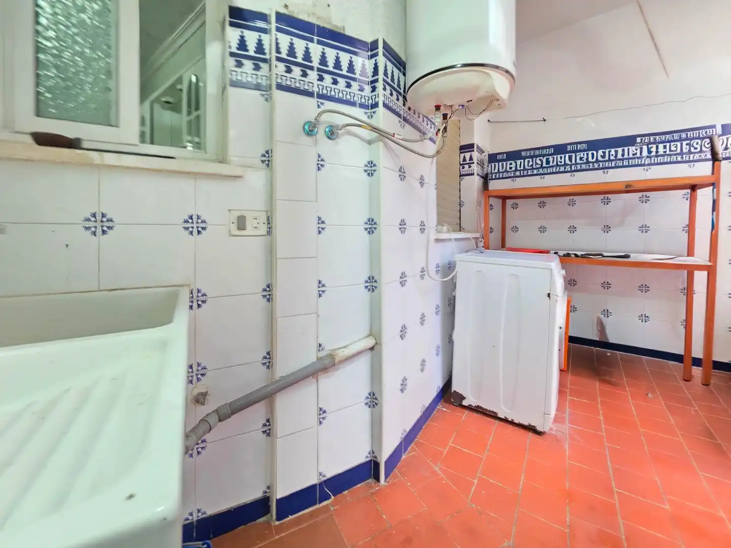 Bany de Pis en venda en Jaén amb Balcó
