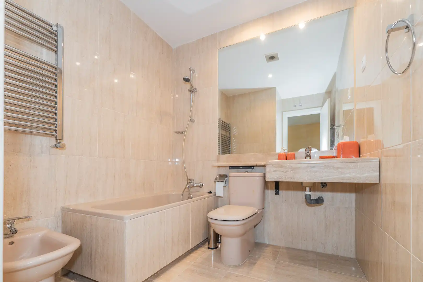 Bathroom of Houses for sale in Ciudalcampo  with Air Conditioner, Heating and Private garden