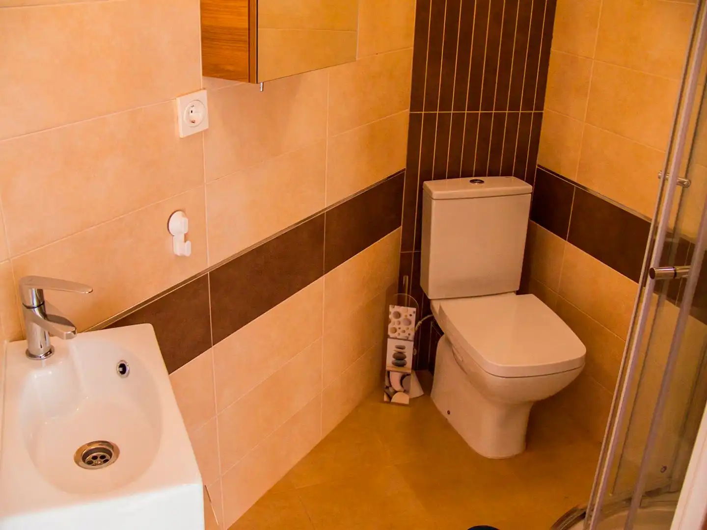 Bathroom of Flat for rent in Granada  with Heating, Furnished and Oven