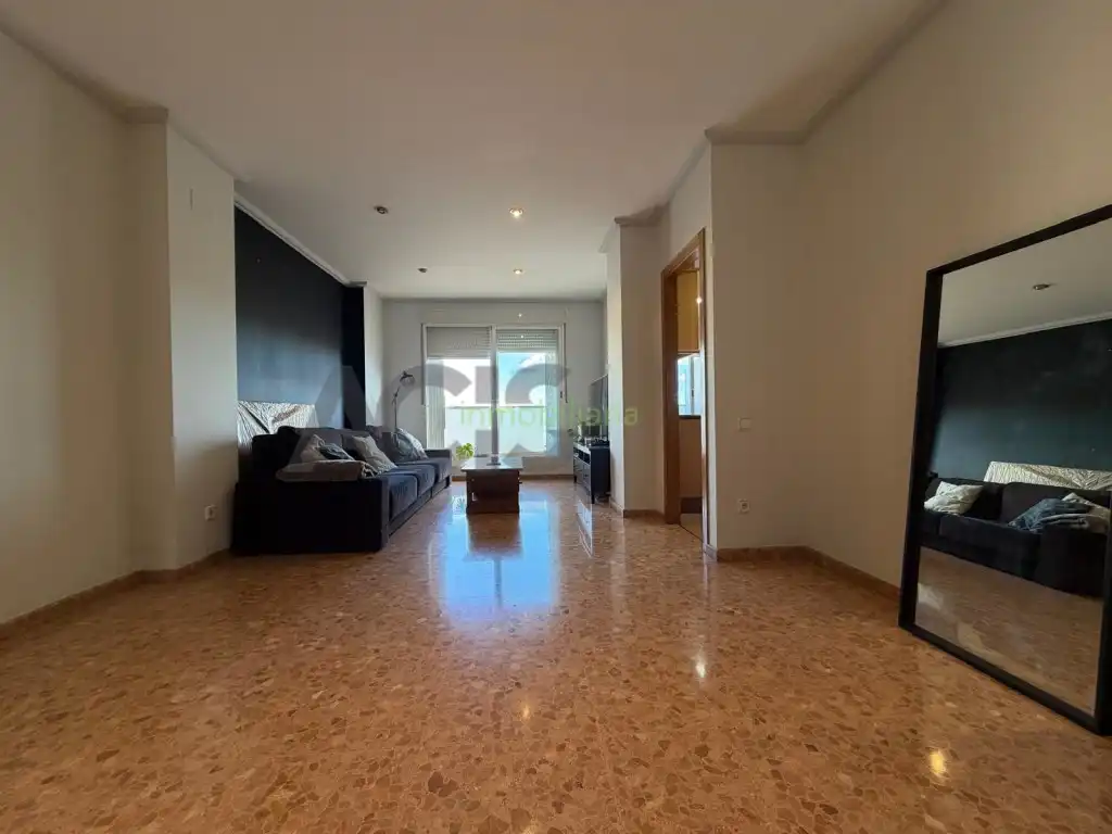 Ático de alquiler en L'Alcúdia con Terraza y Balcón
