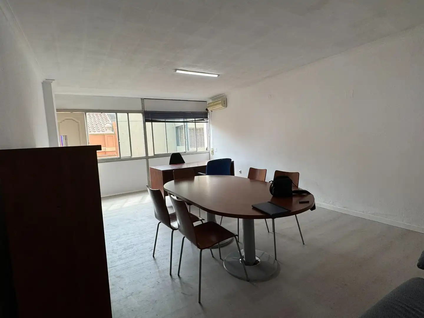 Bureau avec ascenseur à vendre à trinidad grund, imagen 3