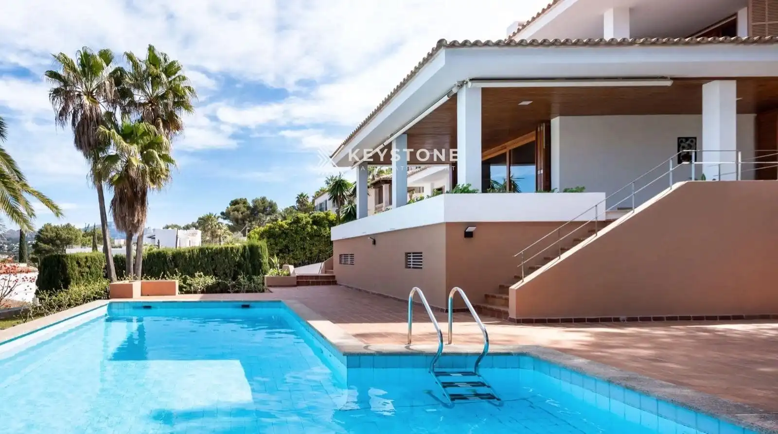 Vista exterior de Casa o xalet de lloguer en Andratx amb Aire condicionat, Terrassa i Piscina