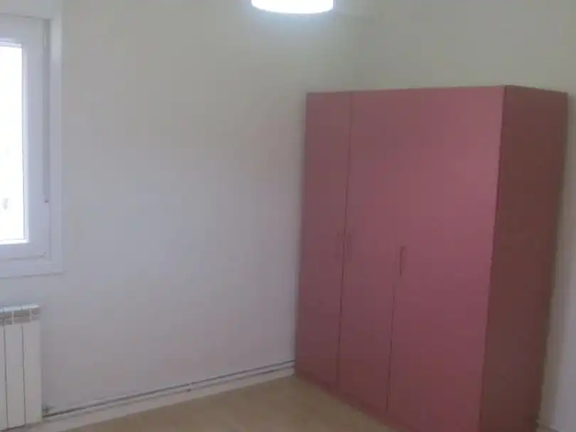 Dormitori de Pis en venda en  Zaragoza Capital amb Balcó