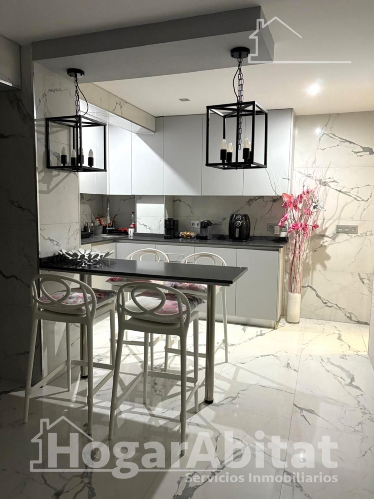 Cuina de Pis en venda en  Valencia Capital amb Aire condicionat, Calefacció i Terrassa