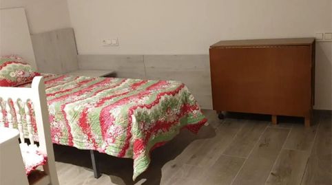 Foto 4 de Habitació a Rambla del Carme, 35, Centre, Vic